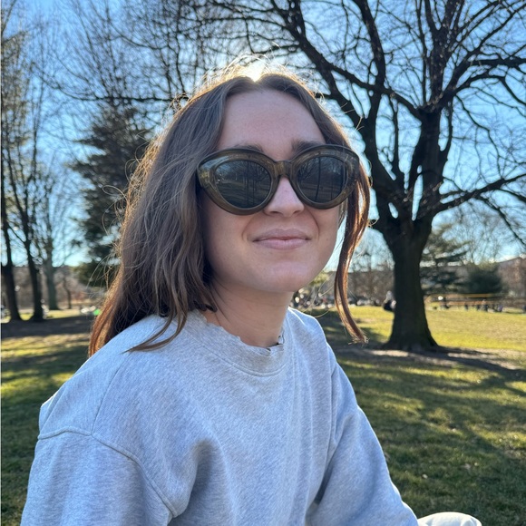 chloe_simpsonj